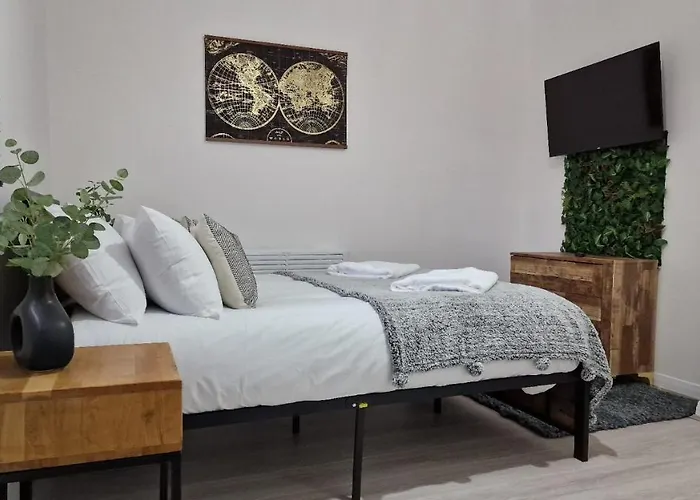 Studio City Getaway Apartment